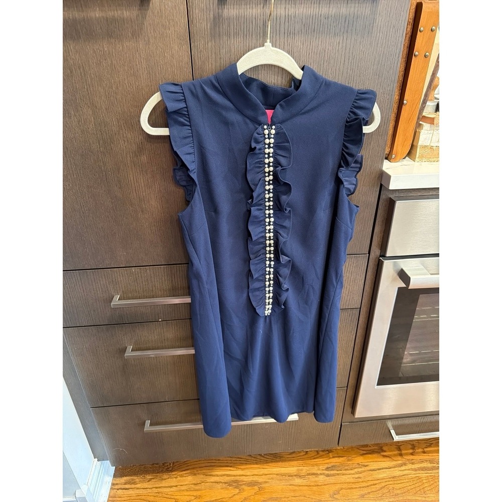 Lilly Pulitzer "Adalee" Shift Dress in the color True Navy size 6